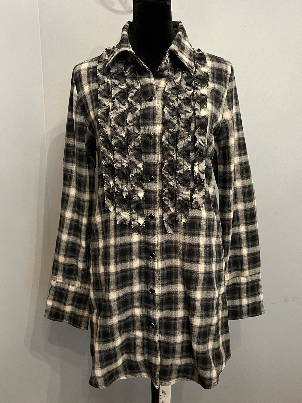Costa Blanca Black and White Plaid Shirt with Ruffle Detail, size M